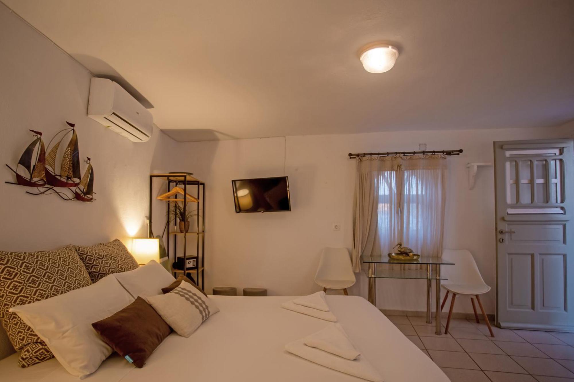 Sing And Blossom Accommodation Mykonos Town 外观 照片