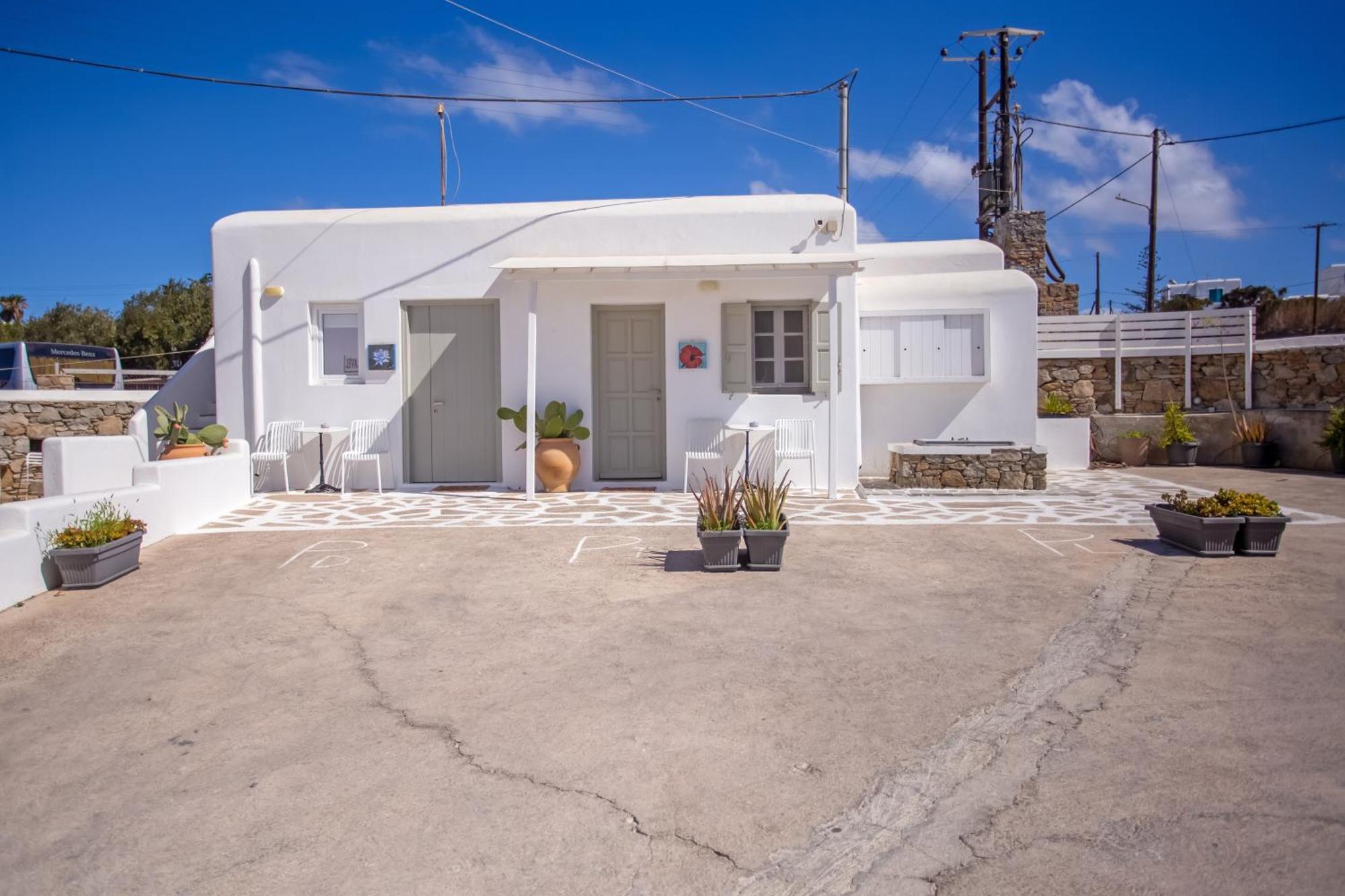 Sing And Blossom Accommodation Mykonos Town 外观 照片