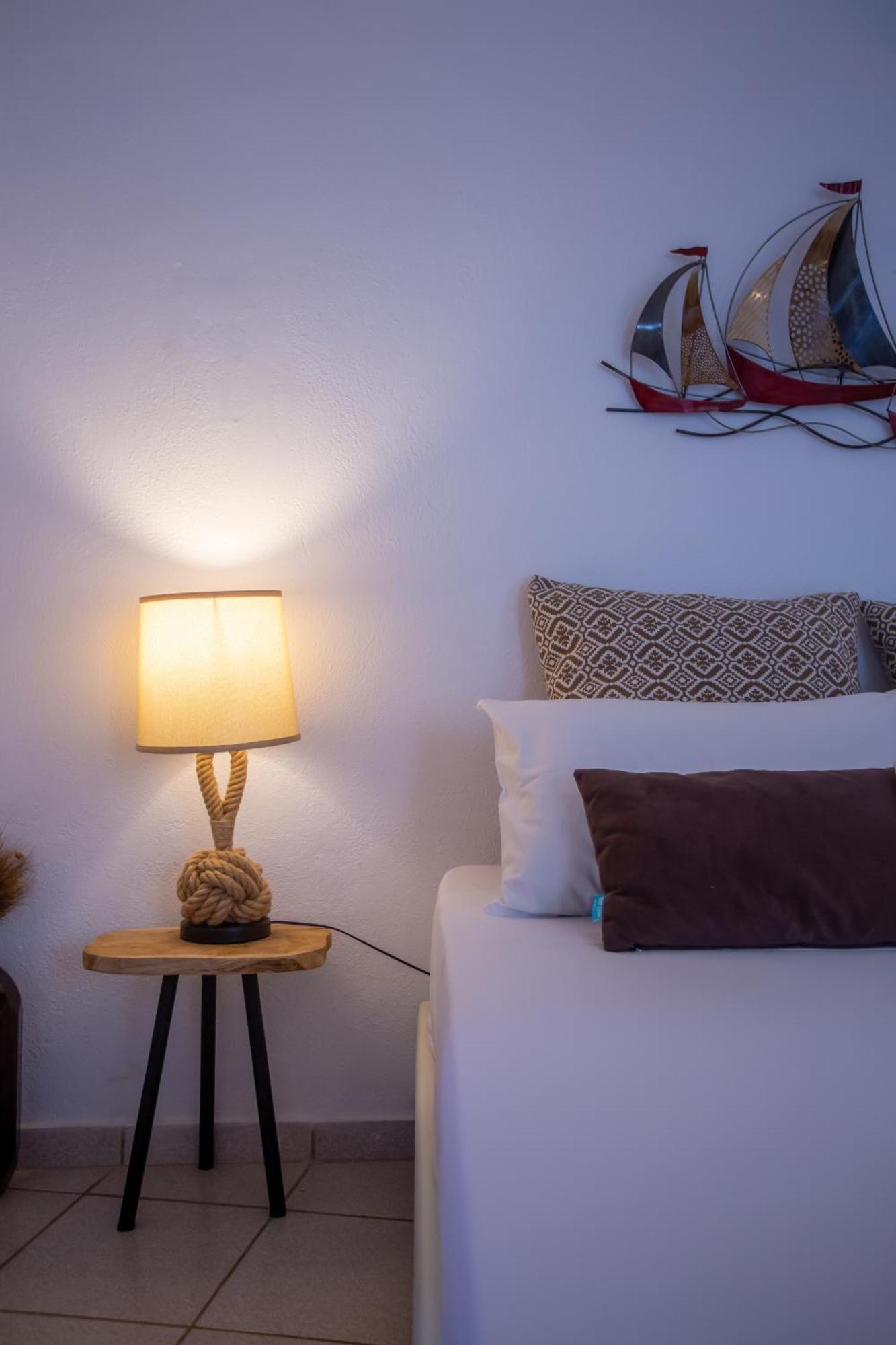 Sing And Blossom Accommodation Mykonos Town 外观 照片