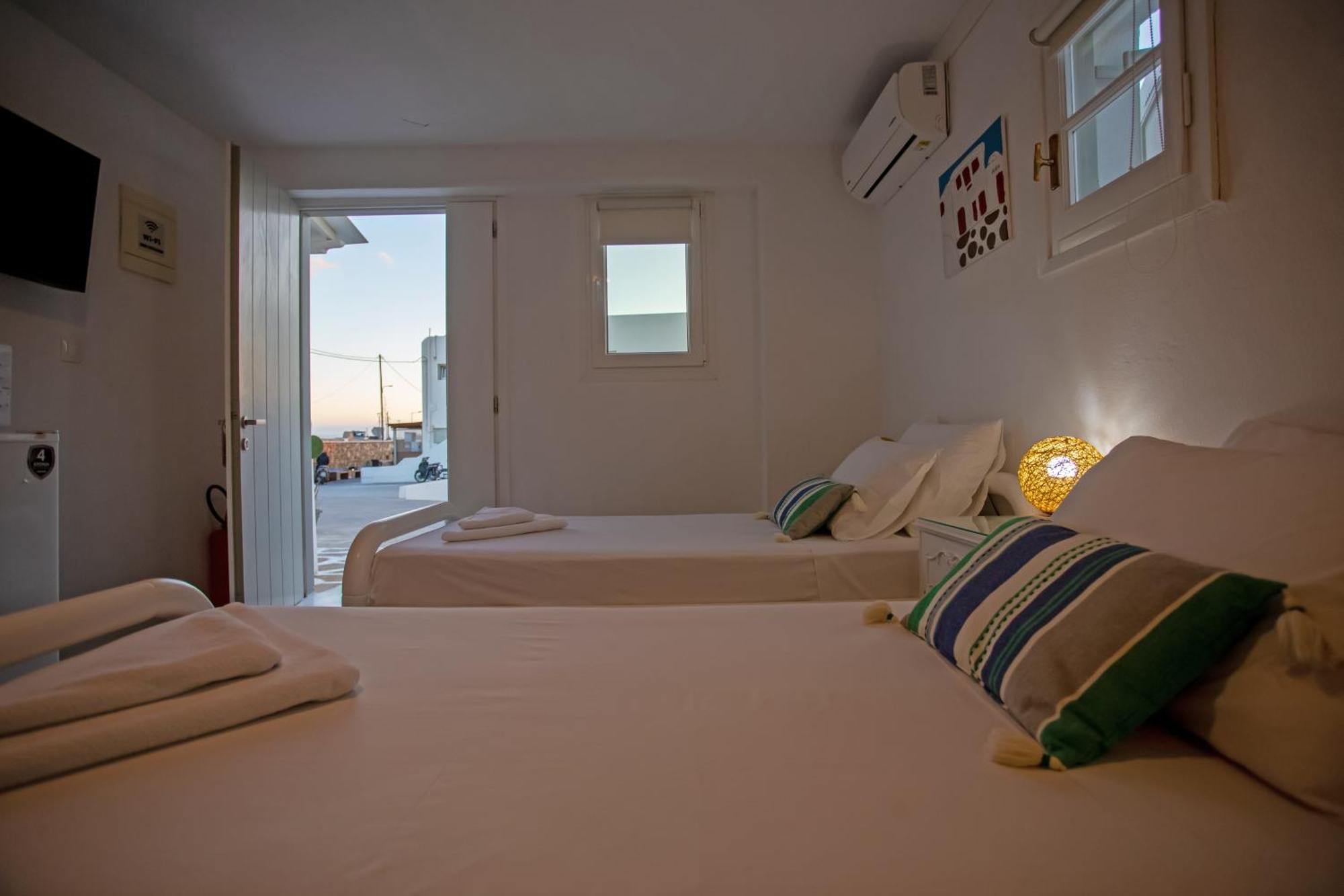 Sing And Blossom Accommodation Mykonos Town 外观 照片