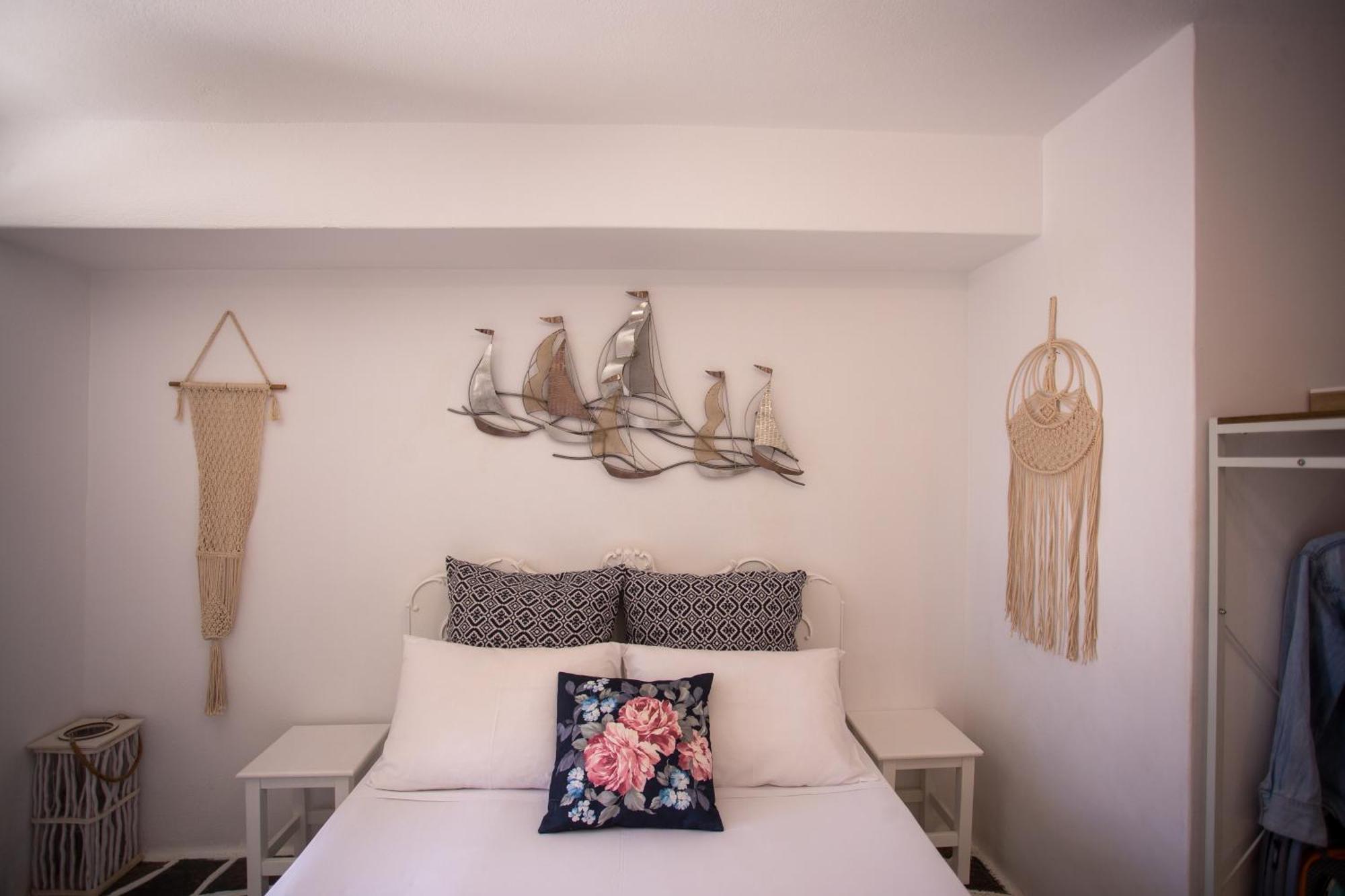 Sing And Blossom Accommodation Mykonos Town 外观 照片
