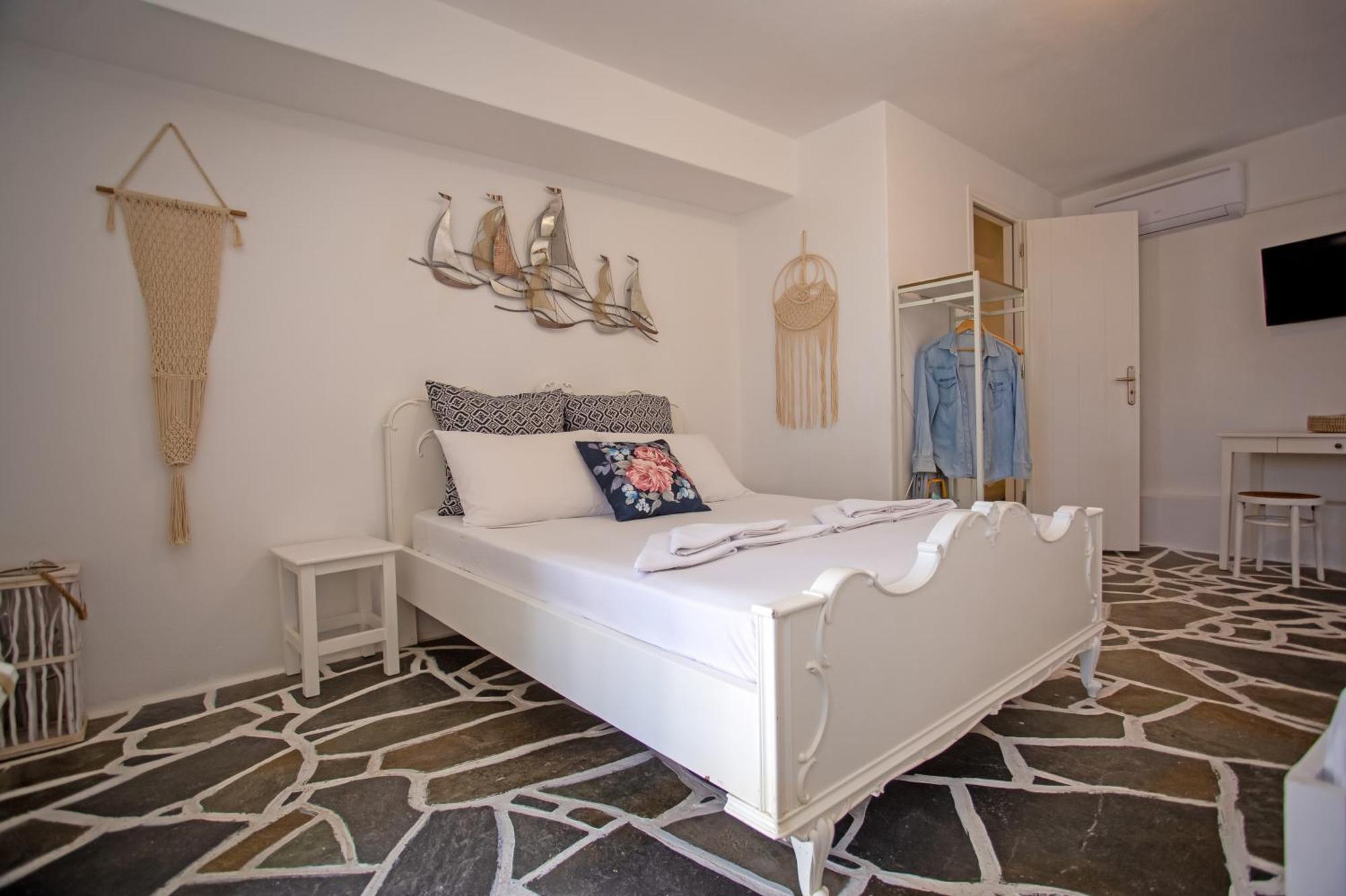 Sing And Blossom Accommodation Mykonos Town 外观 照片